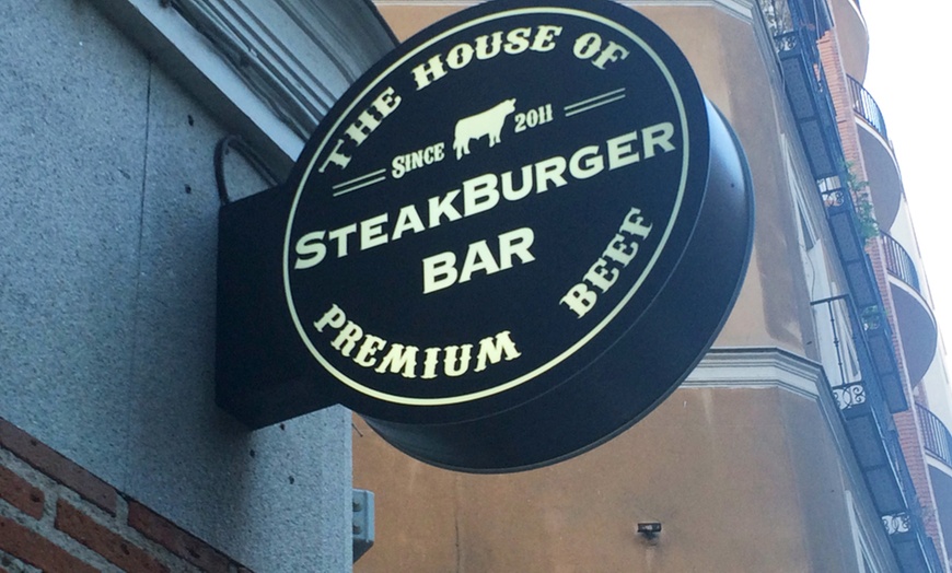 Image 17: Combo de afterwork en SteakBurger con 5 o 10 cervezas y picoteo