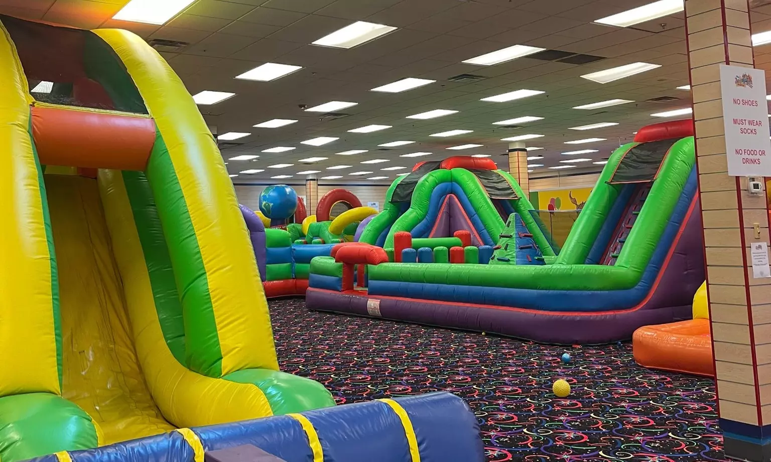 Indoor Inflatable Fun Play Wristbands or VR Rides!