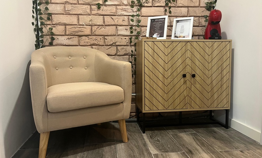 Image 2: 1 o 2 rituales de relajación de 60 o 90 minutos con dulce y té