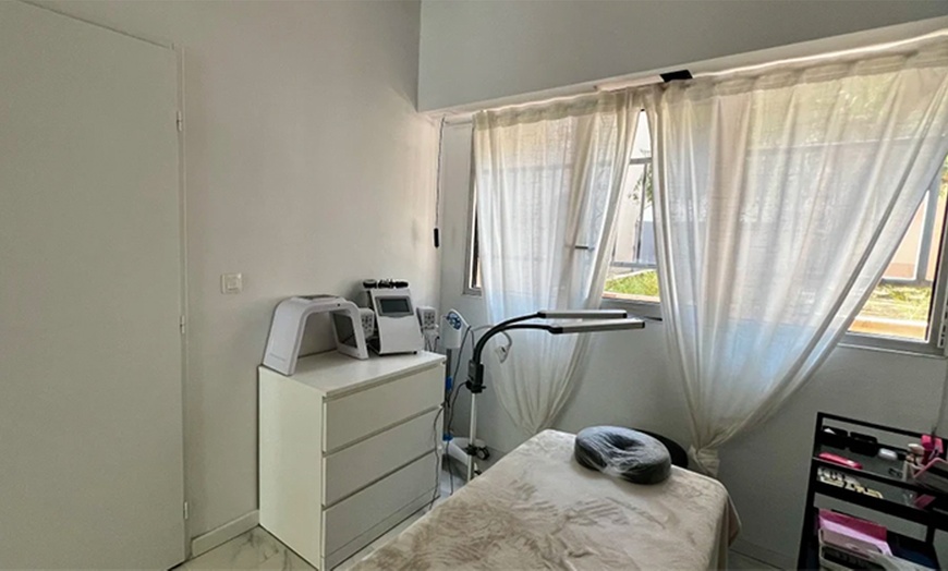 Image 4: Soin "Le Miracle", modelage californien ou nettoyage profond du dos