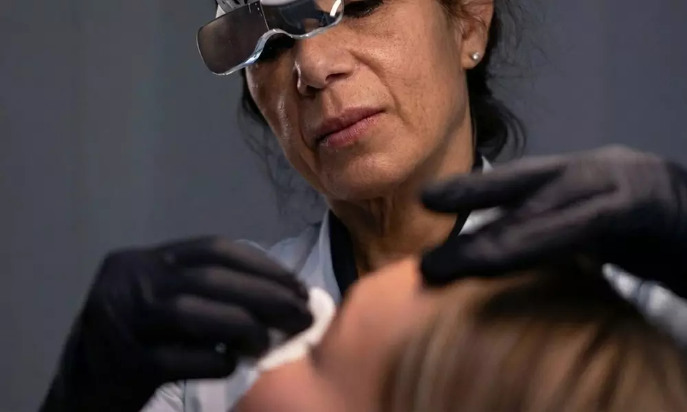 Frisse blik in Amsterdam: Botoxbehandeling op S, M of L- zone