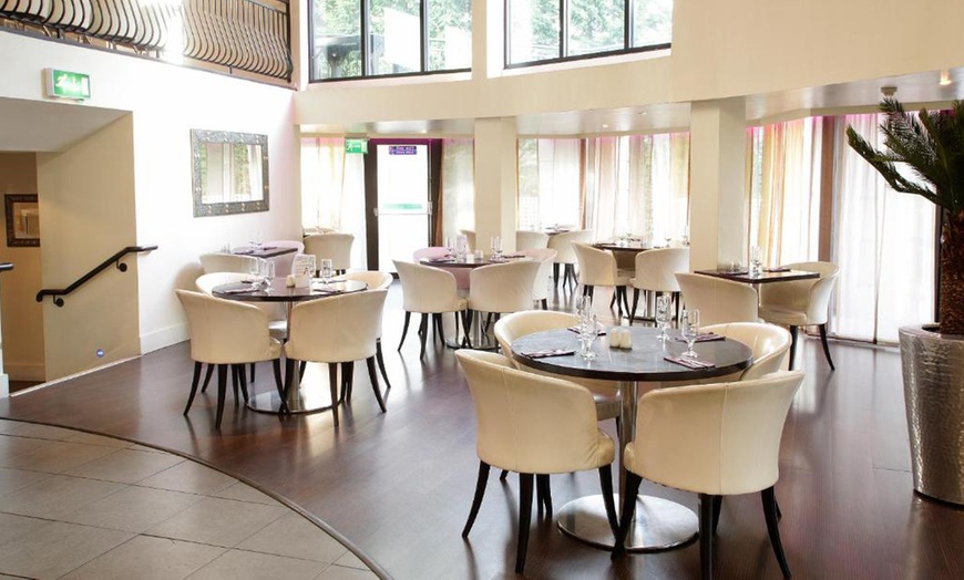 Image 13: 4* Derry: Double Room Stay with Breakfast and a Glass of Prosecco