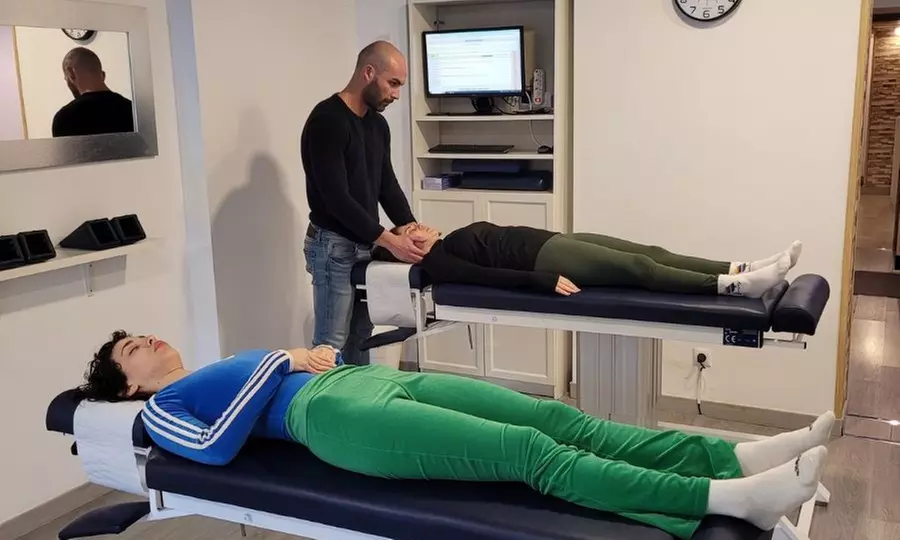 Examen postural digital, termografía, chequeo quiropráctico y 1 ajuste