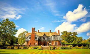 Cheshire: 4* Room Stay with Breakfast and Fizz