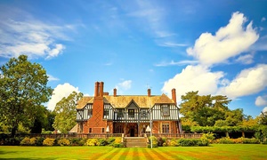 Cheshire: 4* Room Stay with Breakfast and Fizz