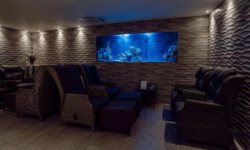 Image 5: Spa Experience w/ Treatment, Prosecco & Robe & Slippers For 1 Or 2 