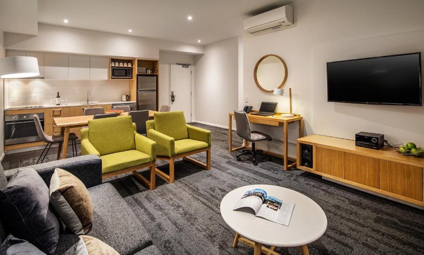 Image 3: Quest Bella Vista: Studio, One, Two, or Three-Bedroom Apartment