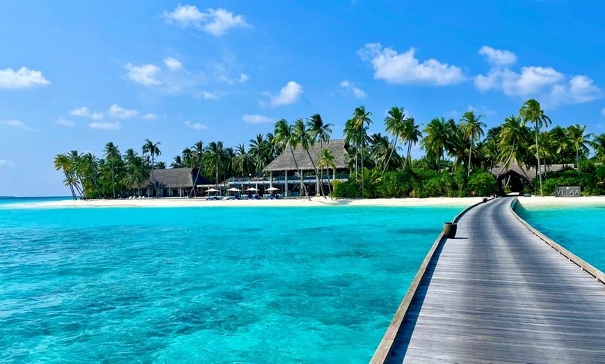 Image 6: ✈ Maldives: 3, 5, or 7 Nights with Hotel Stay, Flights & Car Transfers
