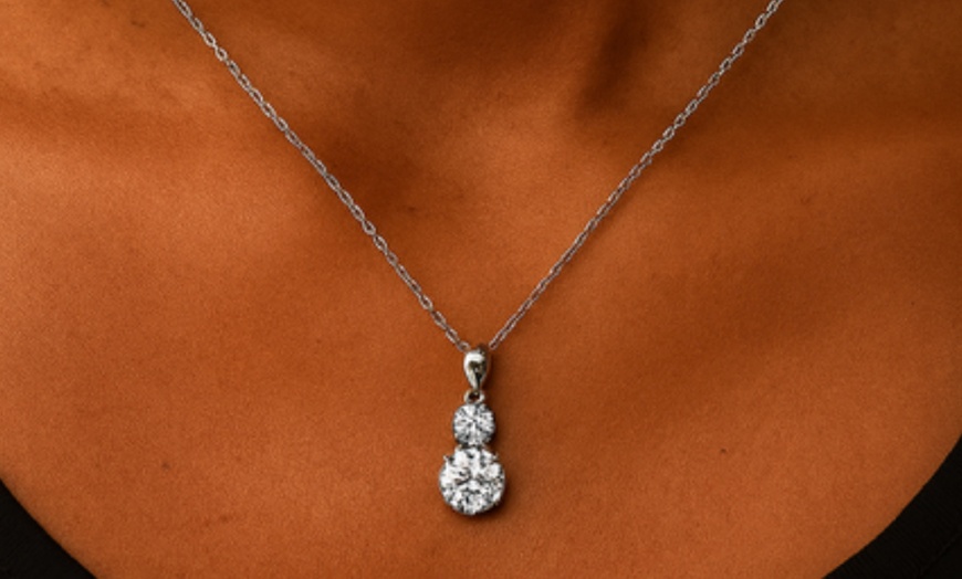 Image 1: Collana in argento rodiato con cristalli