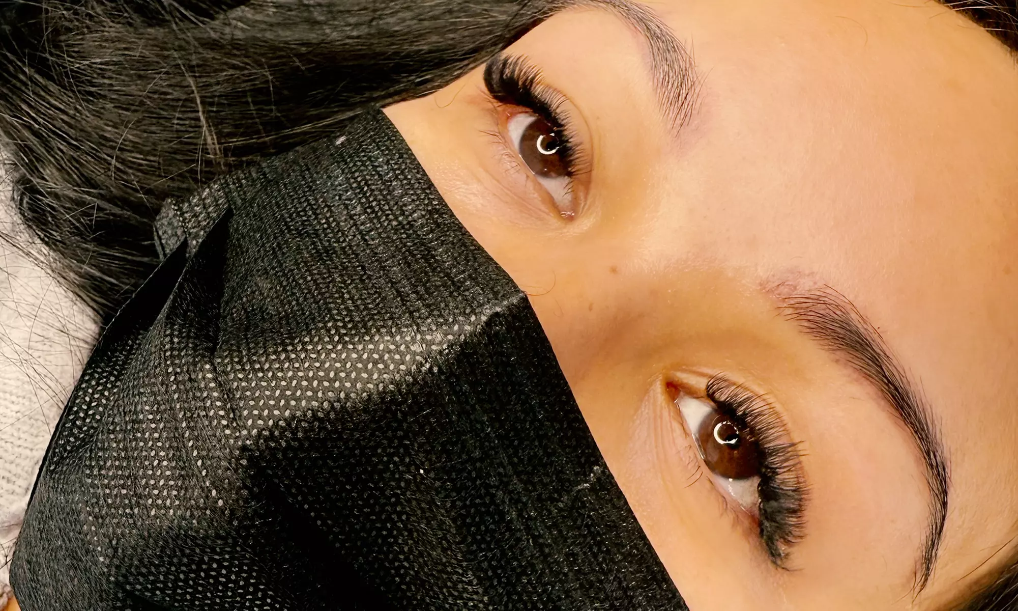 Achieve Dramatic Eye: Up to 40% Off on Classic, Volume/Hybrid, Mega Volume Full Set or Brow Lamination at Mayumi