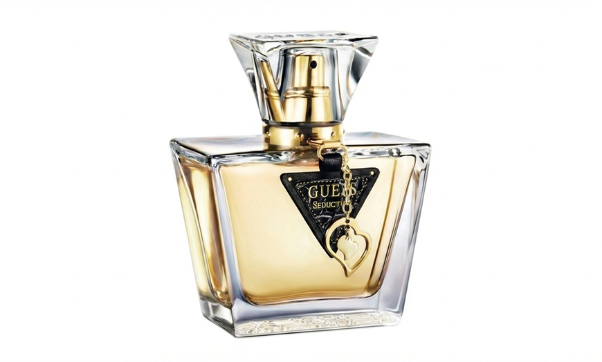 Image 2: Selección de fragancias Guess con opción a leche corporal