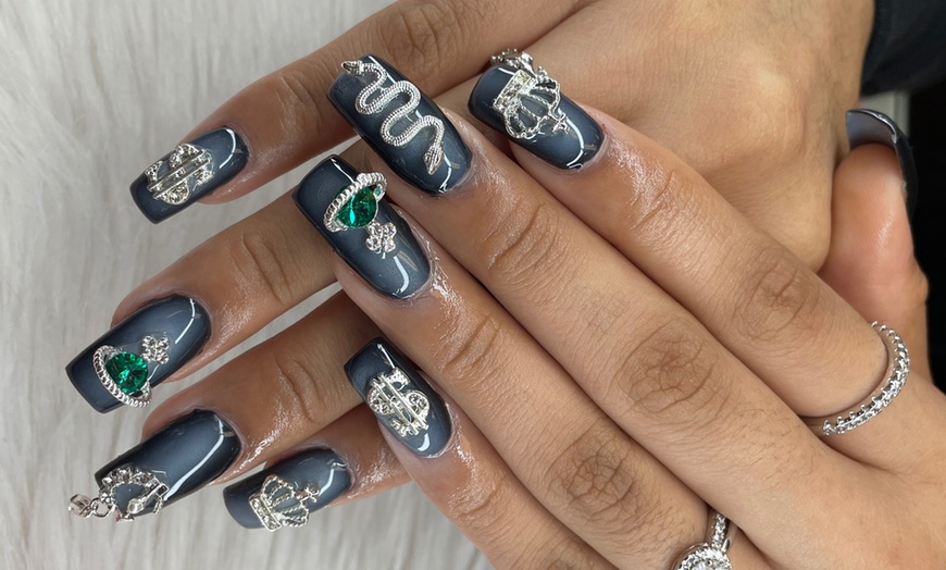 Image 7: Custom Freestyle Nail Sets in Short, Medium, or Long Lengths 