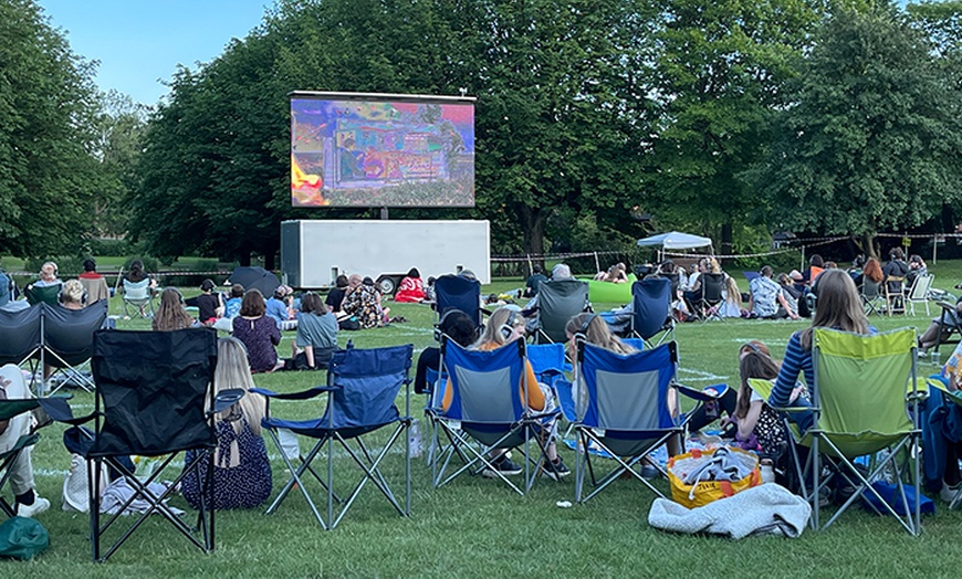 Image 2: 1, 2, 3, 4, or Family: 2 Adults & 2 Kids Outdoor Cinema Tickets