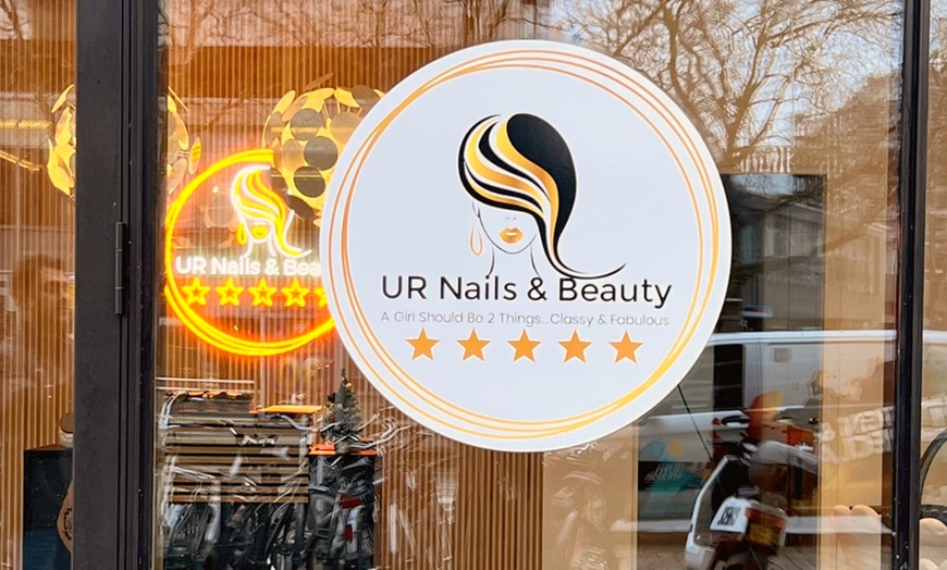 Image 6: Breng lichaam en geest in balans: luxe gezichtsbehandeling en massage