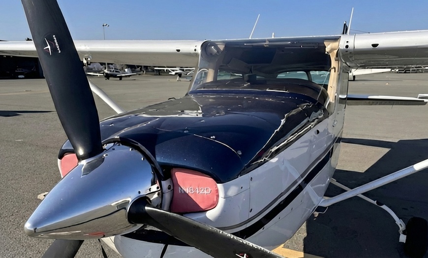 Image 2: One-Hour Guided Flight Experience – Stockton Metropolitan Airport