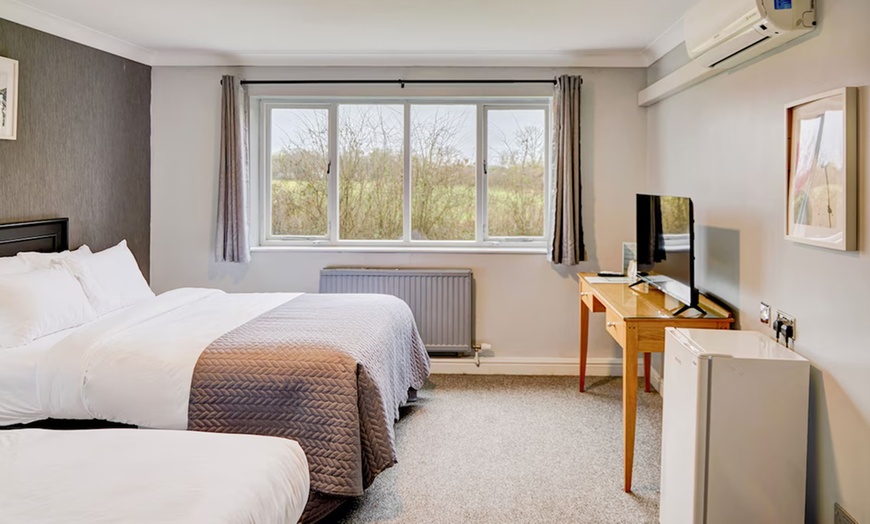 Image 6: West Midlands: Standard Double / King Room for Two with Breakfast