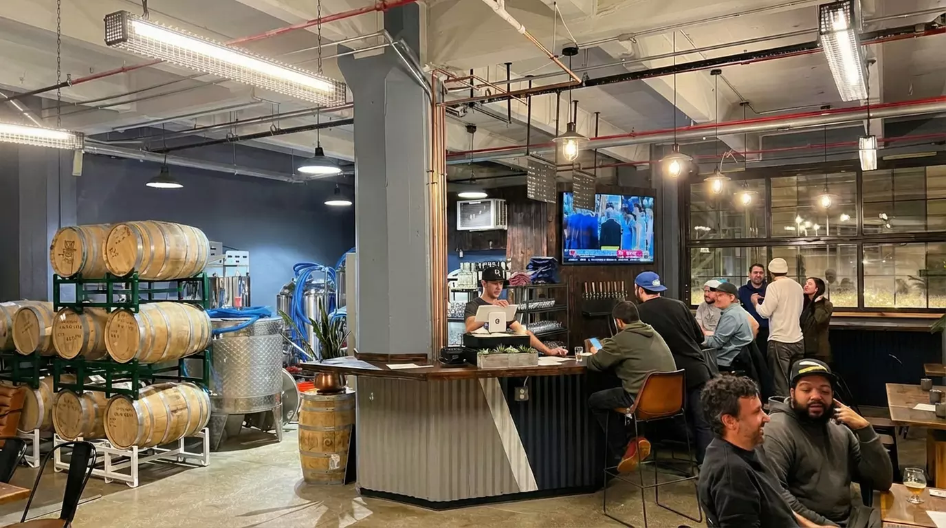 Gun Hill Publick House: Innovative Brews & Delicious Food