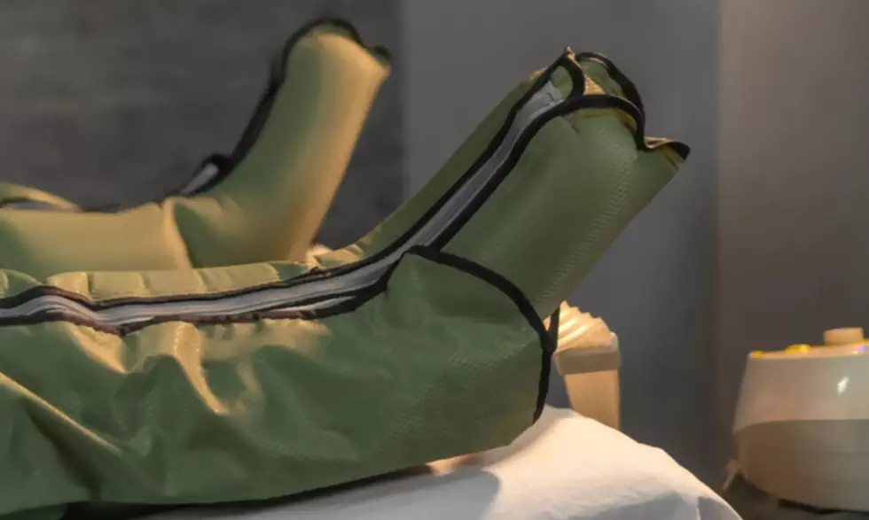 1-Hour Leg Compression Therapy with Optional Herbal Foot Bath