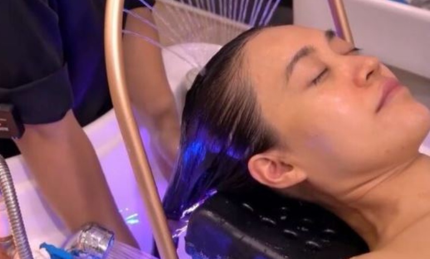 Image 2: Up To 32% Off Milbon Scalp Head Spa Treatment + Champagne

