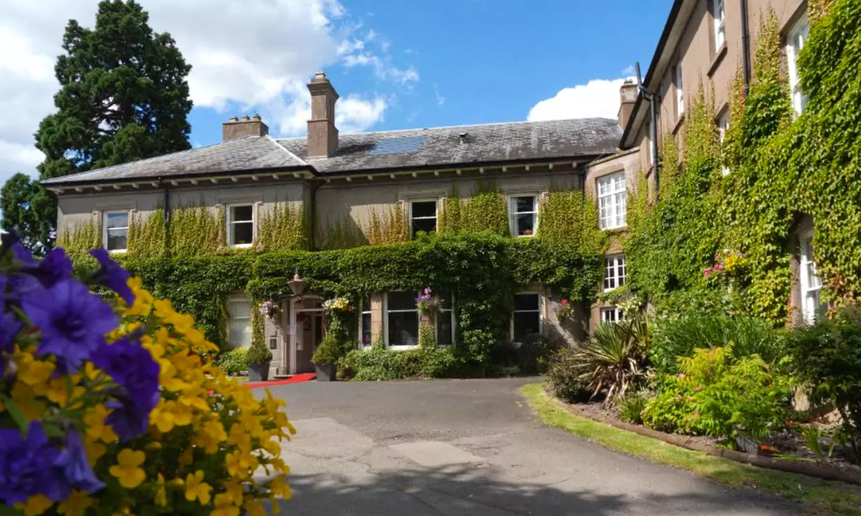 Enjoy Classic or Sparkling Afternoon Tea For Up to Four People