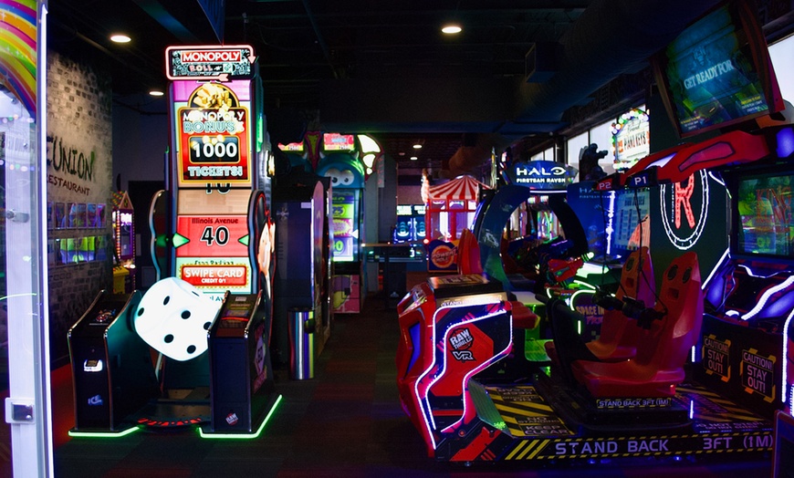 Image 14: AYCE Bottomless Brunch, Dinner, with drinks or Family Packages