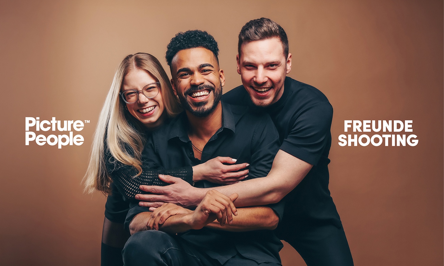 60 Min. Freunde Fotoshooting inkl. 2-5 Bildern + Geschenk