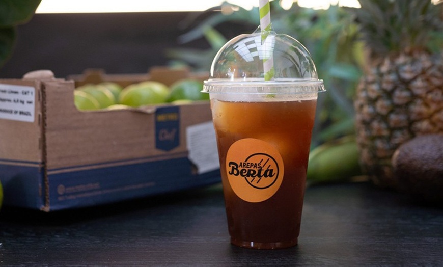 Image 7: Viaja al corazón de Venezuela con un menú completo para 2 o 4 personas