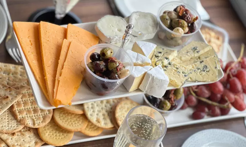 Tea on a London Bus: Lower Deck Taylor-Swift-Inspired Adventure Awaits