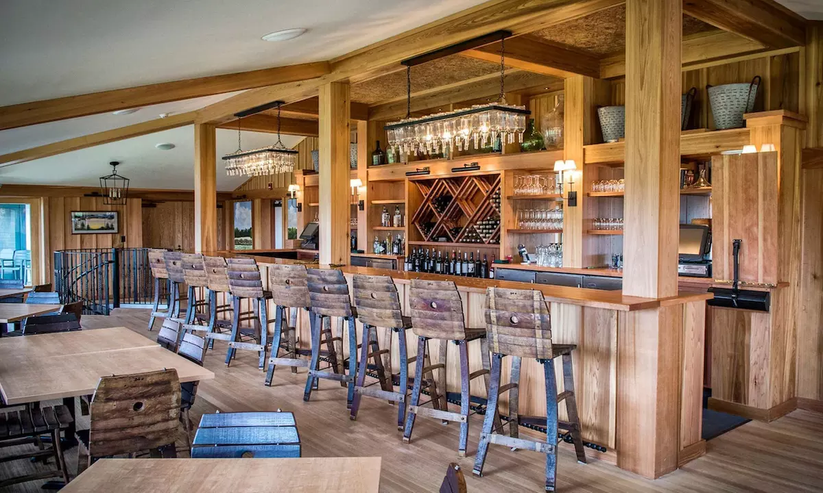 Walk to Fishtown, beaches, and scenic harbor views in Leland