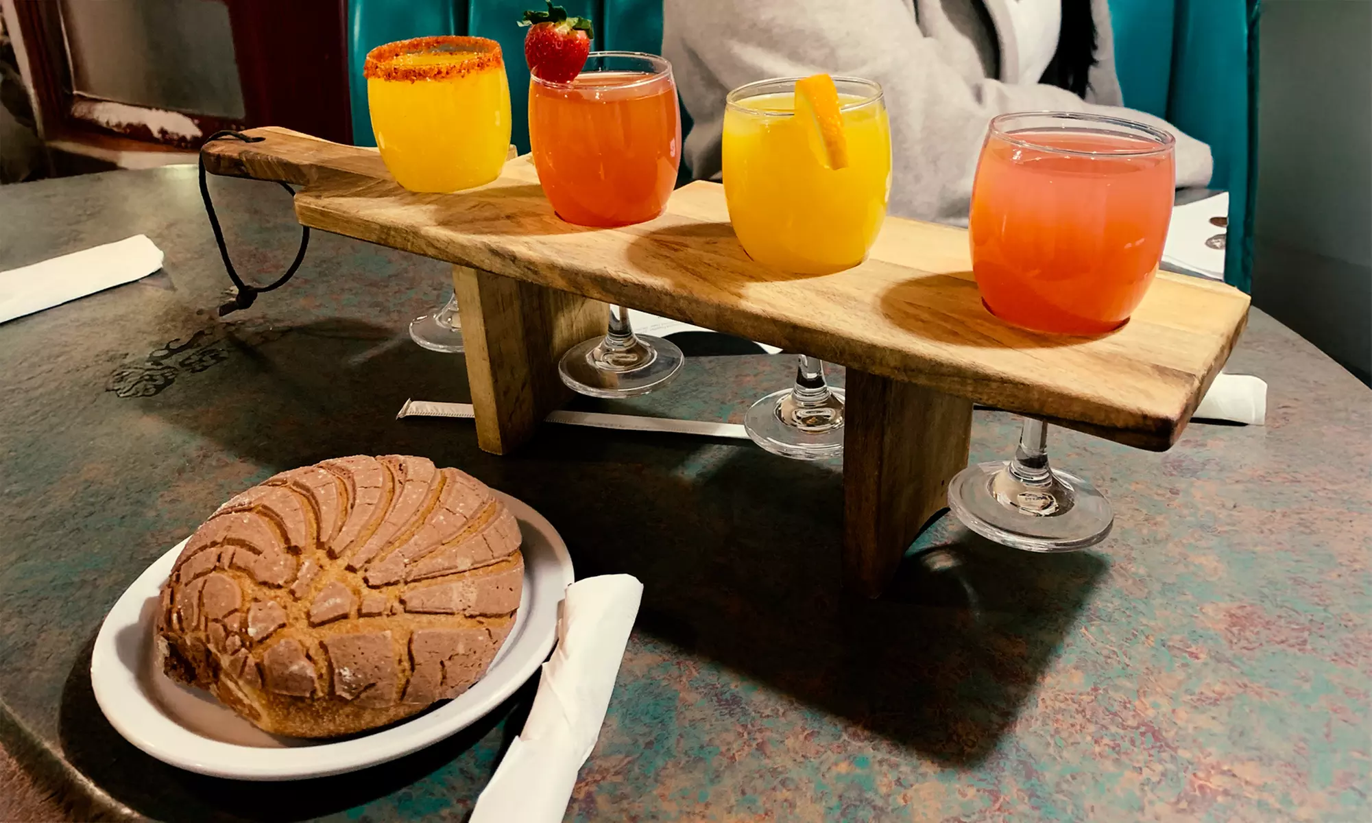 Dine & Delight: $15 or $30 Toward Food and Drinks at Casa El Desayuno