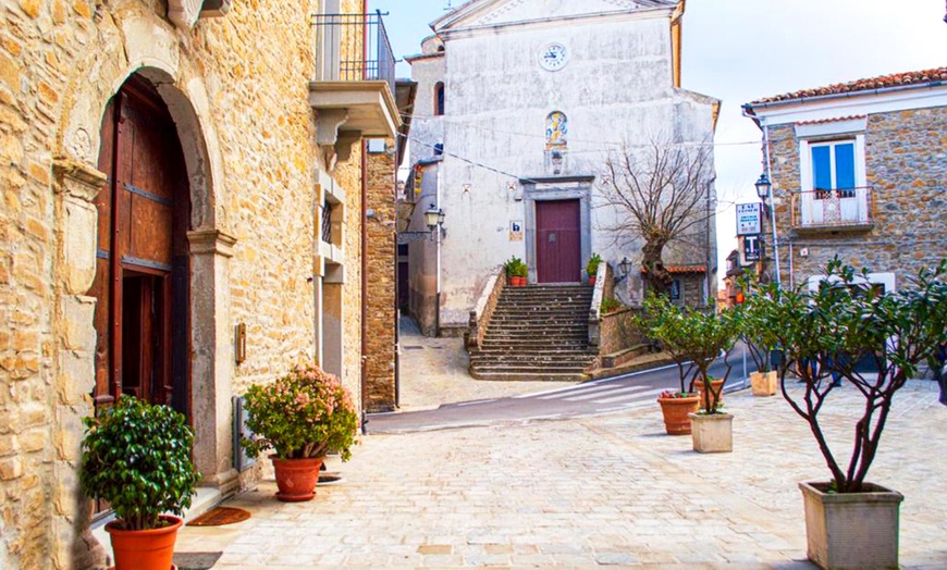 Image 4: Provincia di Salerno: soggiorno per 2 con jacuzzi Spa privata, cena o massaggio