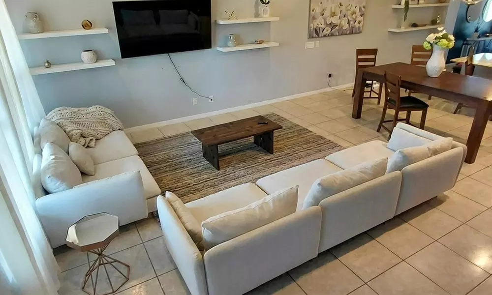 Deep Cleaning with Safe, Non-Toxic Products for Various Home Sizes