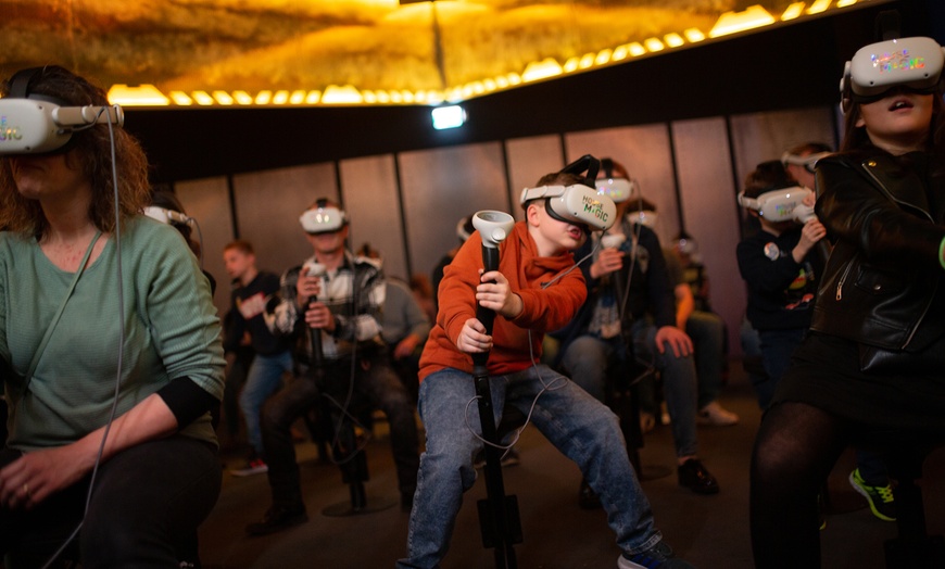 Image 9: Ticket für "House of Magic" im Centro Oberhausen vom 03.12.25-31.01.26