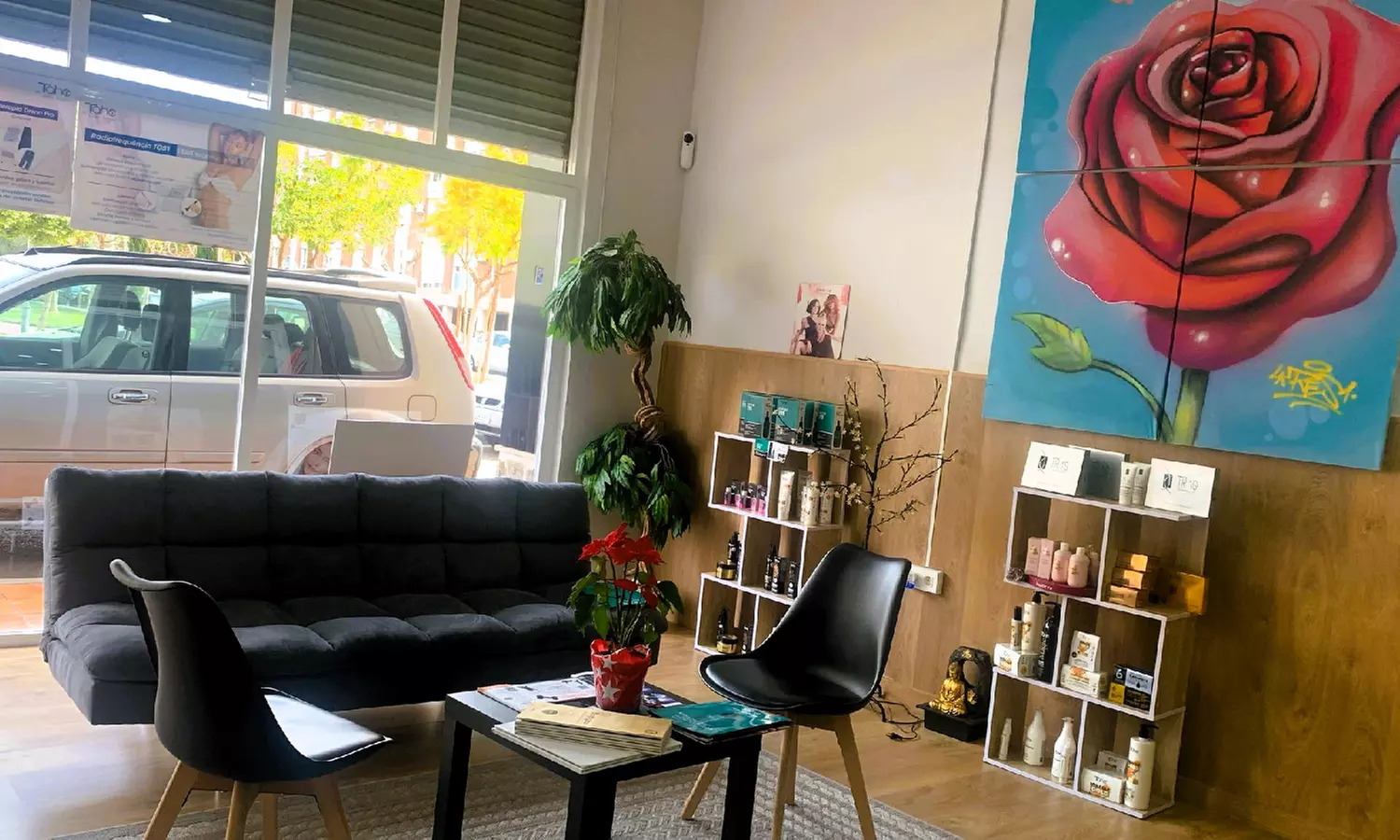 1 sesión de manicura y/o pedicura normal o semipermanente