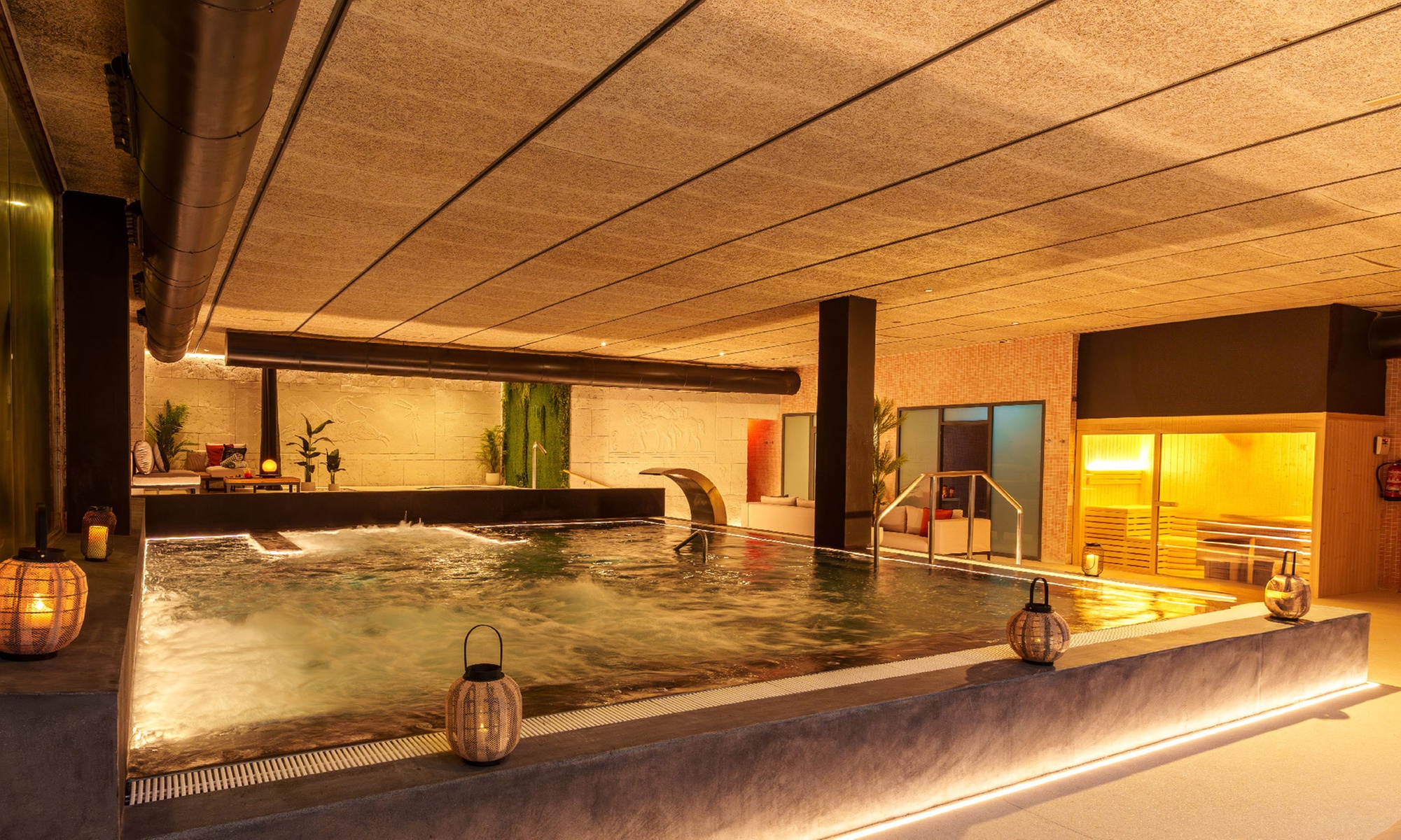 Circuito spa 90 min con masaje, cava o rituales para 1 o 2 personas