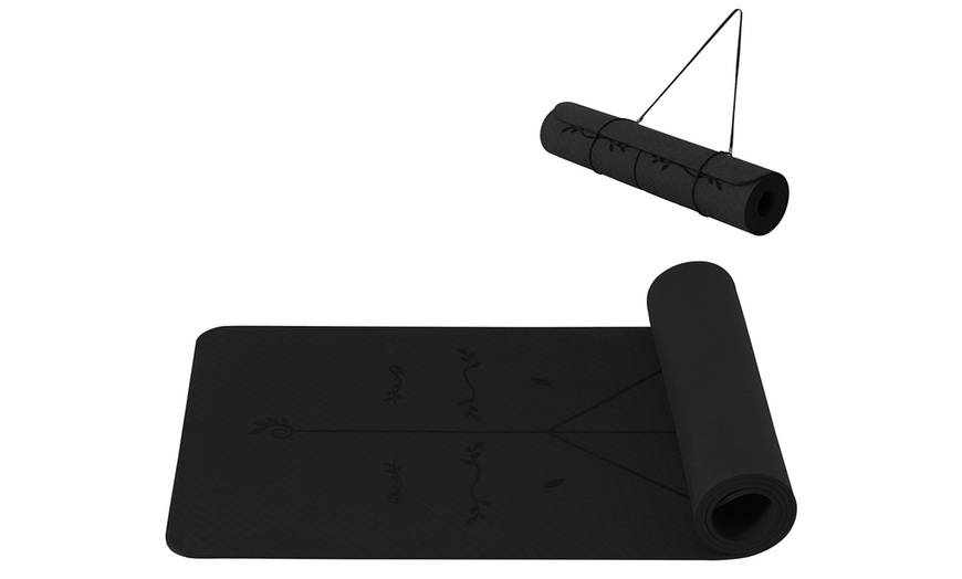 Image 3: Non-Slip Yoga Mat With Alignment Lines