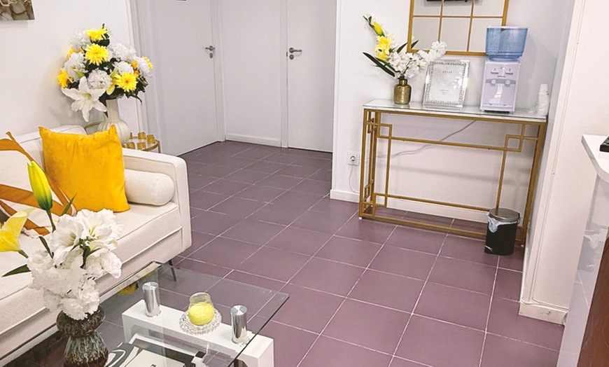 Image 4: Tratamiento de rejuvenecimiento facial con 10 o 20 hilos tensores PDO