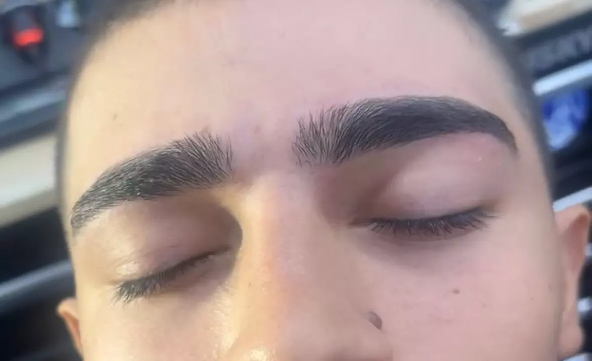 Achieve Perfect Brows with 1, or 3 Eyebrow Threading