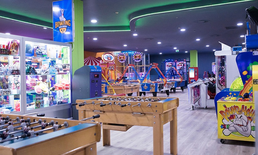 Image 7: 2 o 3 partidas de bolos con todo incluido en Bowling Tres Aguas