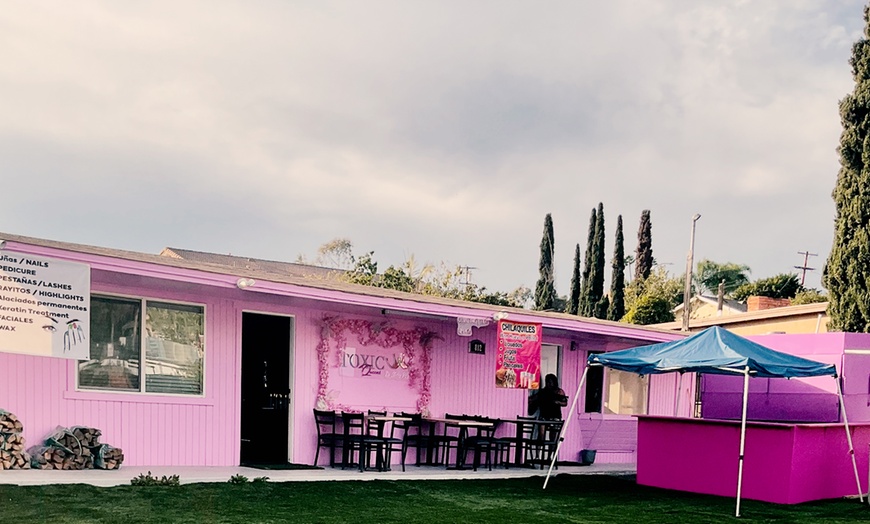 Image 2: Get Stunning Results: Color Roots Retouch or Brazilian Straightening