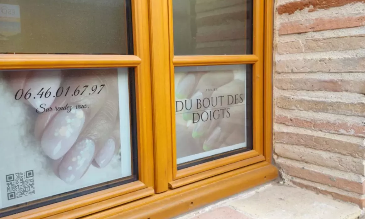 Beauté des mains, des pieds, pose gel, semi-permanent : soin(s) des ongles au choix (jusqu'à 60% de remise) - Image 5