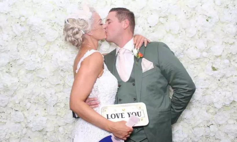 Flower Wall, Green Grass Wall  or LED Wall Rental w/ any Photo Booth