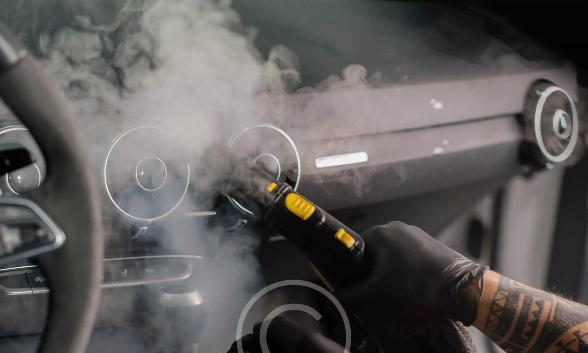 Revitalize Your Ride with Quick Wash and Wax Options