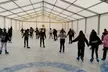 Acceso a pista de patinaje sobre hielo durante 30 minutos con patines para 2 personas, con hasta un 39% menos - Image 5