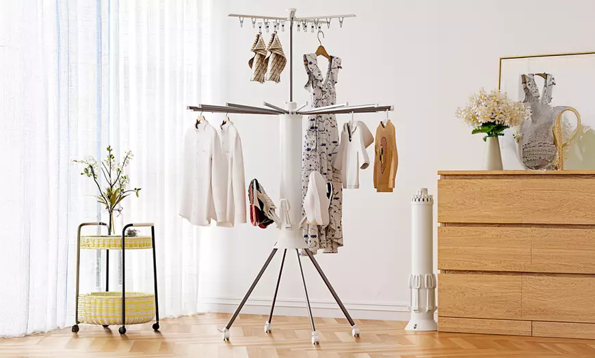 Image 3: Octopus-Shaped Three-Tier Foldable Clothes Drying Rack 