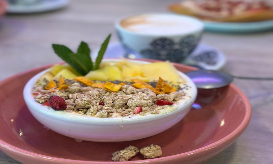 Image 9: Menú de brunch para 2 o 4 con platos dulces y salados y bebidas