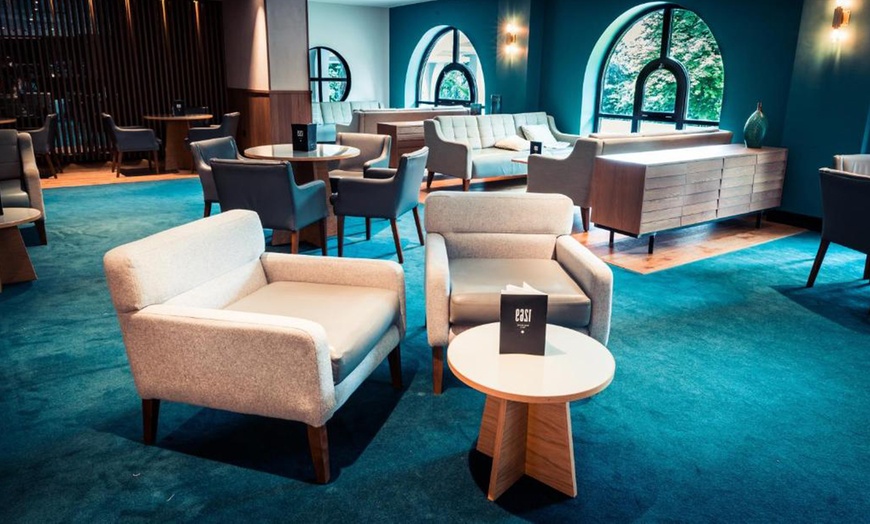 Image 8: Buckinghamshire: King Room with Breakfast, Dinner & Late Check-Out
