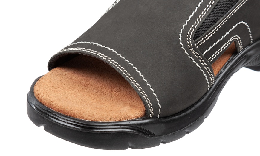 Image 13: Men's Slip-On Leather Sandals