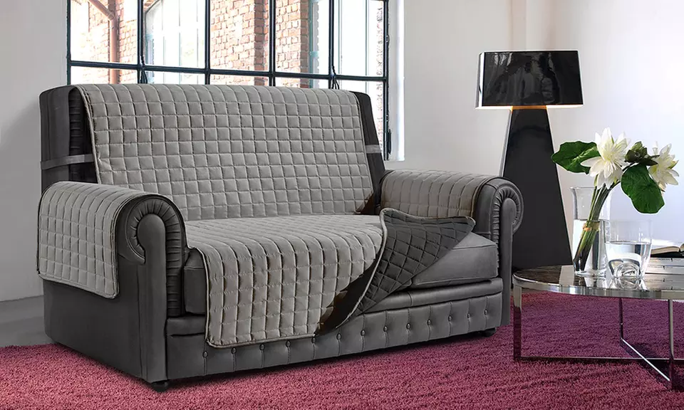Housse de canapé matelassée anti-taches