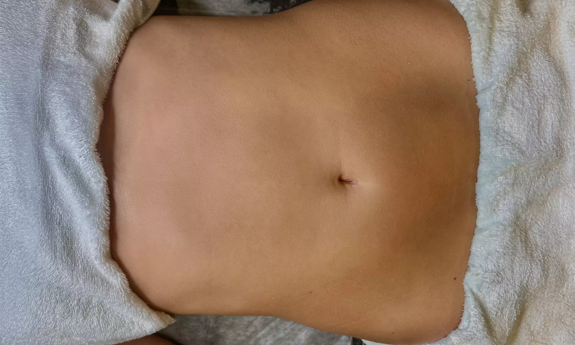 Transform with 60-Min Vacuum Buttock, 40 Min Facial Radio Frequency, 60-Min Body Cavitation & More(Up to 54%Off) - Second Medium